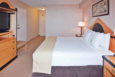 Hotel & West - Meadowvale By Ihg Mississauga