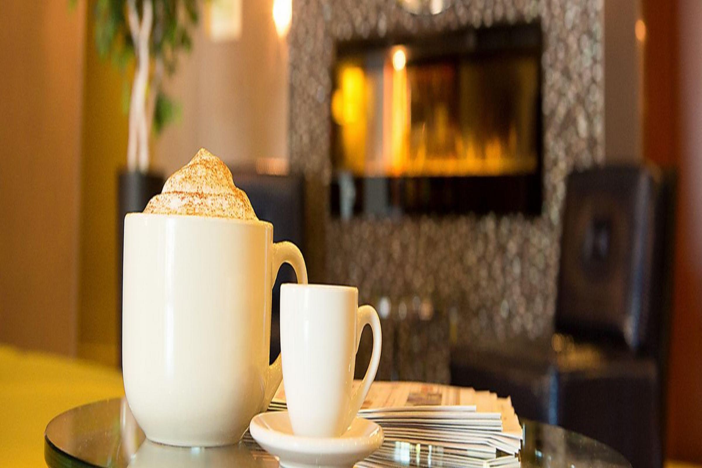 & West - Meadowvale By Ihg 4*