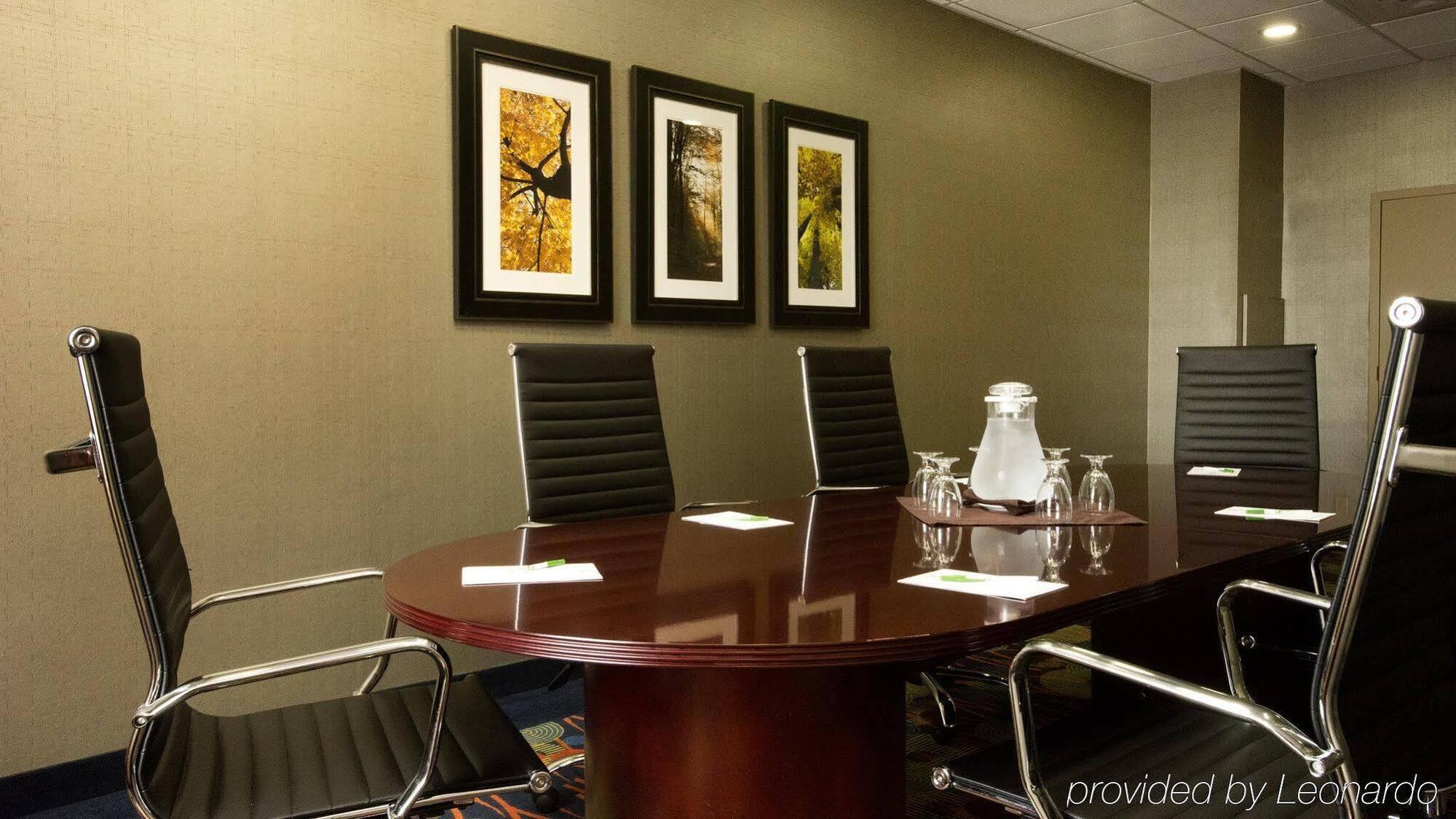 & West - Meadowvale By Ihg 4* Mississauga